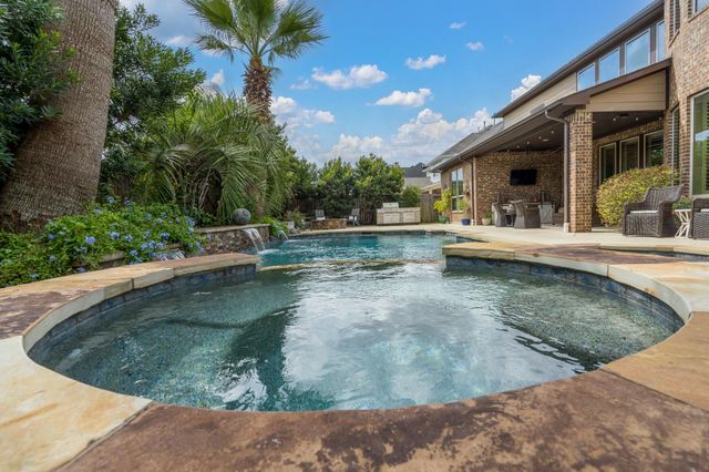 16814 E Caramel Apple Trail, Cypress, TX 77433