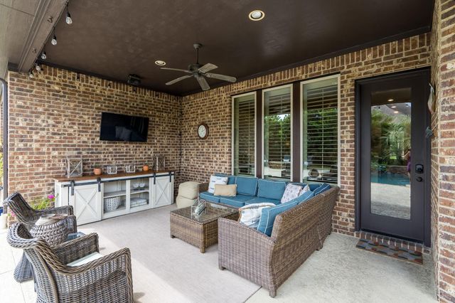 16814 E Caramel Apple Trail, Cypress, TX 77433