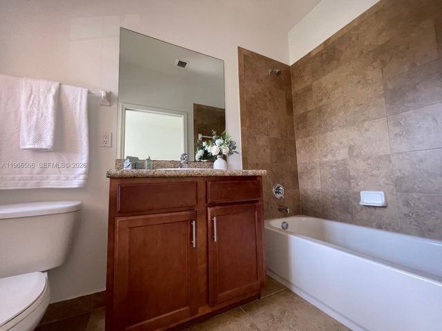 6010 Woodlands Blvd 0, Tamarac, FL 33319