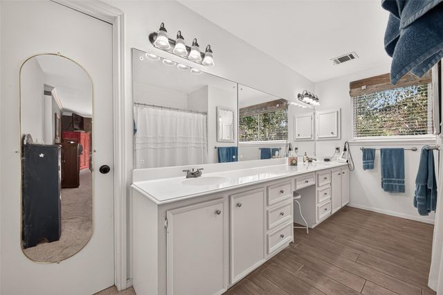11835 Cedar Pass Drive, Houston, TX 77077