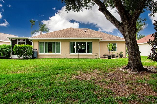 1406 BLUEWATER DRIVE, Sun City Center, FL 33573