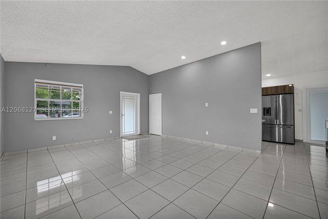 451 E 37st, Hialeah, FL 33013