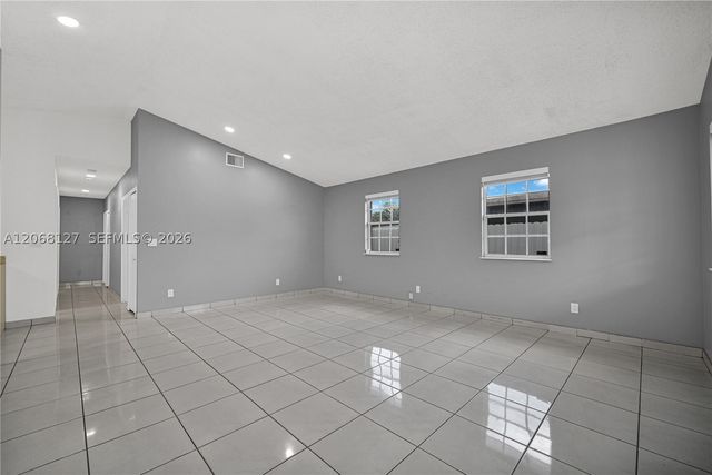 451 E 37st, Hialeah, FL 33013