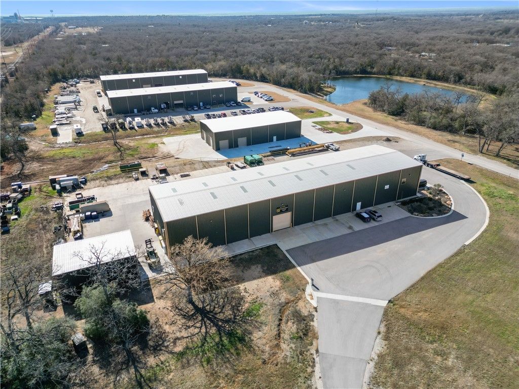 8733 Hwy 6, Bryan, TX 77807 — photo 3