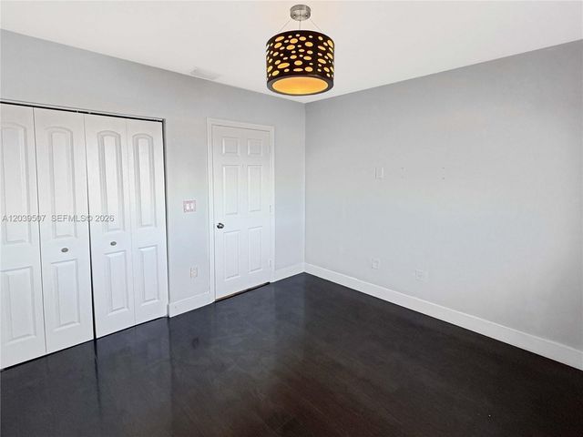 16330 SW 102nd St, Miami, FL 33196