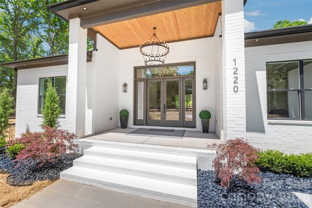 1220 Cuthbertson Road, Waxhaw, NC 28173