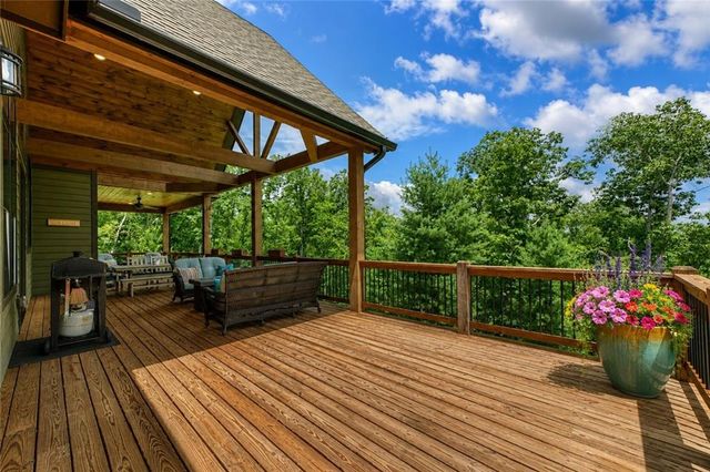 1567 Hap Holt Road, Ellijay, GA 30540