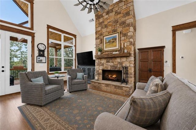 1567 Hap Holt Road, Ellijay, GA 30540