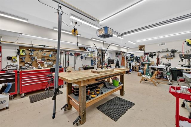 1567 Hap Holt Road, Ellijay, GA 30540