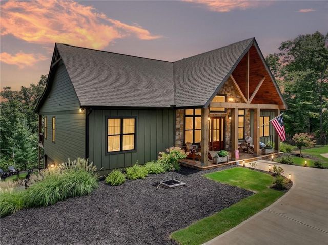 1567 Hap Holt Road, Ellijay, GA 30540