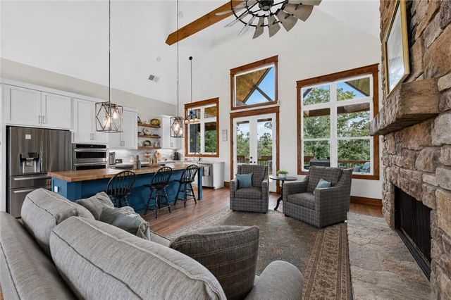 1567 Hap Holt Road, Ellijay, GA 30540