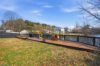 21 Sanlun Lakes DR, Hampton, VA 23666