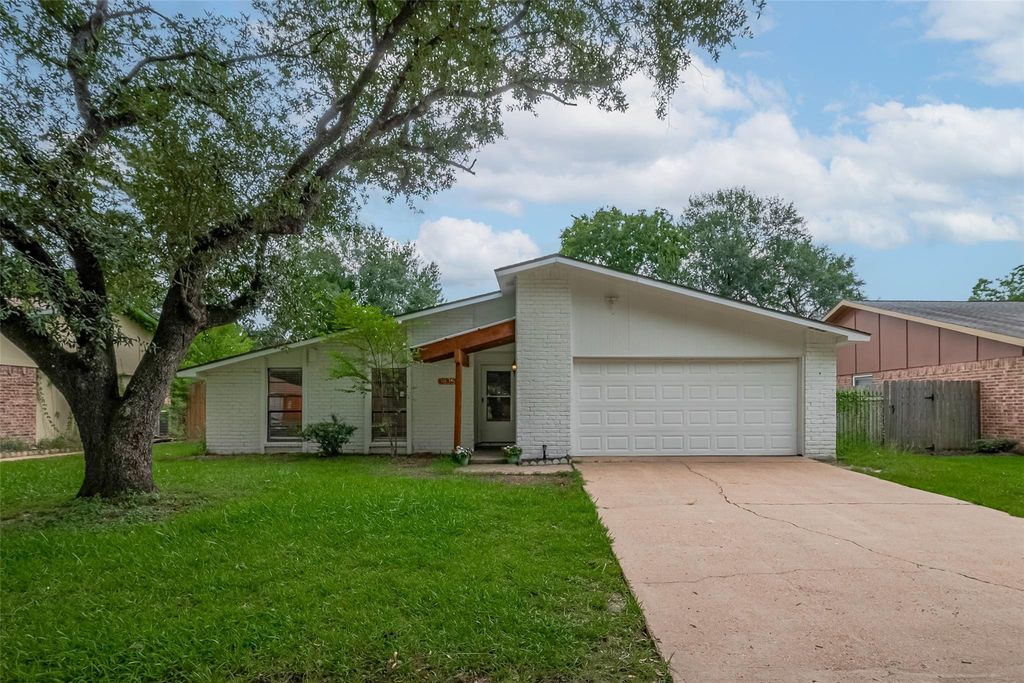 3835 Cypressdale Drive, Spring, TX 77388