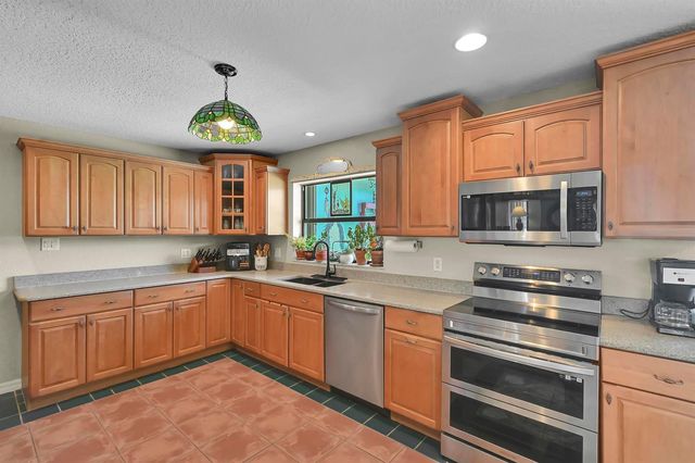 220 Riomar Drive, Port St. Lucie, FL 34952