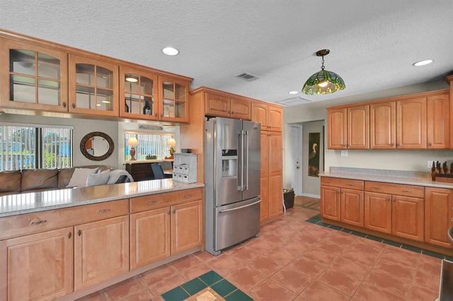 220 Riomar Drive, Port St. Lucie, FL 34952