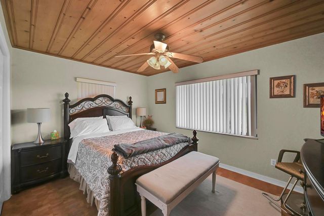220 Riomar Drive, Port St. Lucie, FL 34952