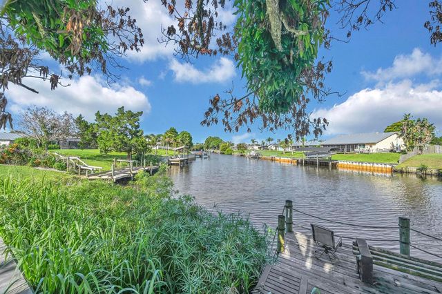 220 Riomar Drive, Port St. Lucie, FL 34952