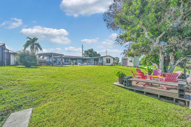 220 Riomar Drive, Port St. Lucie, FL 34952