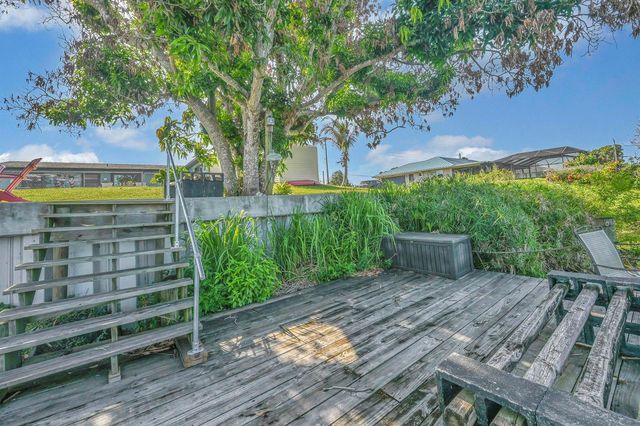 220 Riomar Drive, Port St. Lucie, FL 34952