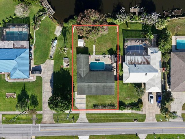 220 Riomar Drive, Port St. Lucie, FL 34952