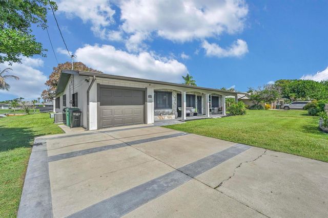 220 Riomar Drive, Port St. Lucie, FL 34952