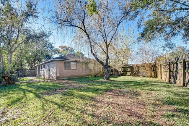 3213 Wavecrest Street, League City, TX 77573