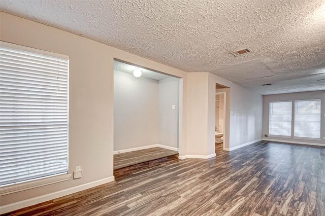 3213 Wavecrest Street, League City, TX 77573