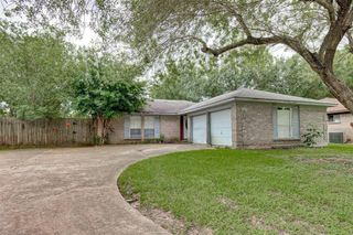 3213 Wavecrest Street, League City, TX 77573