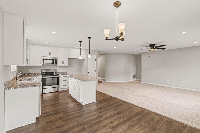 6813 Green Isle Lane, Union, KY 41091