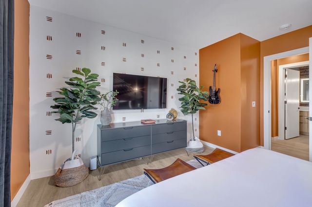 635 7th Ave S Apt 318, Nashville, TN 37203