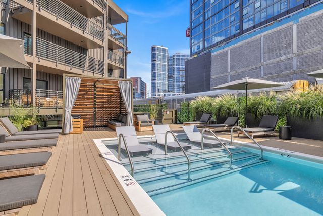 635 7th Ave S Apt 318, Nashville, TN 37203