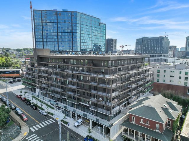 635 7th Ave S Apt 318, Nashville, TN 37203