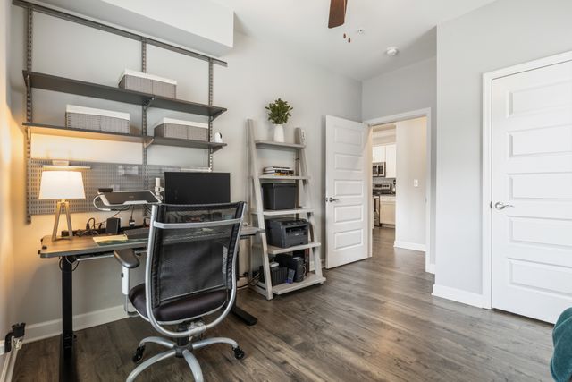 7483 Highway 70 S Apt 103, Nashville, TN 37221