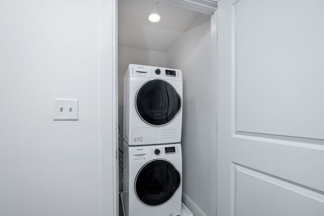 2 Hotel Ave ONE-BED, Peabody, MA 01960