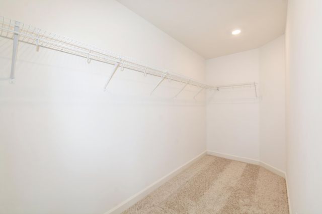 10505 Harbor Lane N, Maple Grove, MN 55369