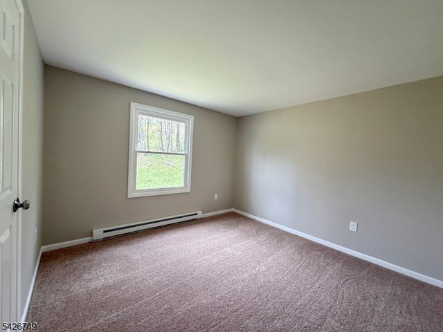 9 Fern Ct, Wantage Twp., NJ 07461