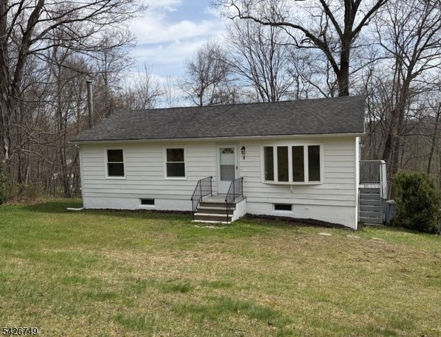 9 Fern Ct, Wantage Twp., NJ 07461