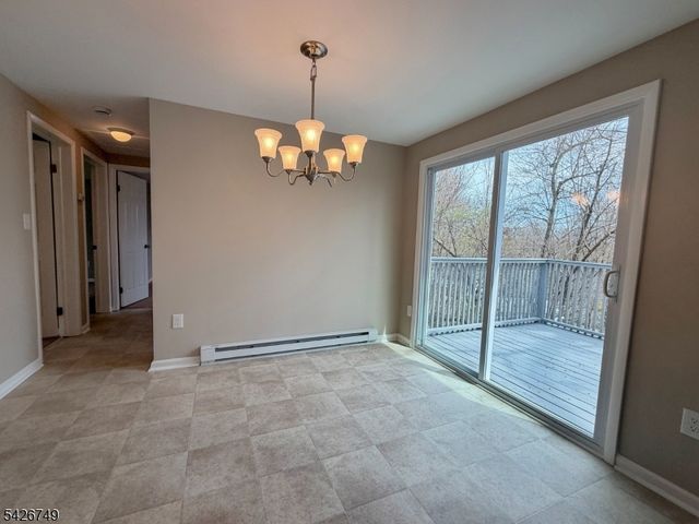 9 Fern Ct, Wantage Twp., NJ 07461