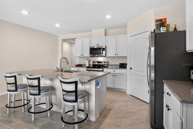4981 FOXGLOVE CIRCLE, Lakeland, FL 33811