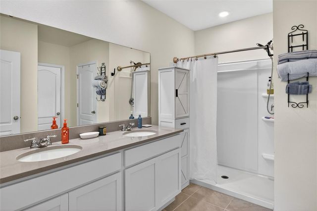 4981 FOXGLOVE CIRCLE, Lakeland, FL 33811