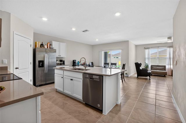 4981 FOXGLOVE CIRCLE, Lakeland, FL 33811