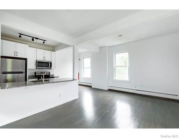 144 Union Street, Poughkeepsie, NY 12601