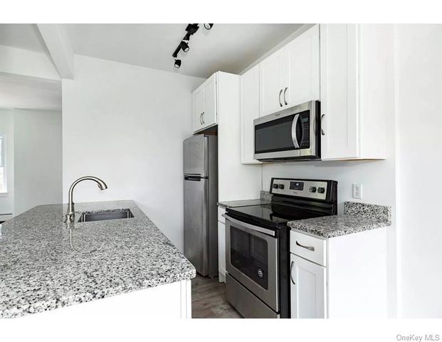 144 Union Street, Poughkeepsie, NY 12601