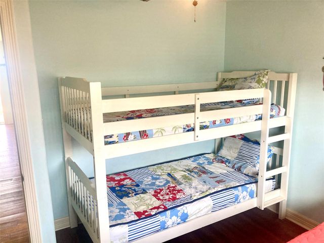 834 Eastview, Crystal Beach, TX 77650