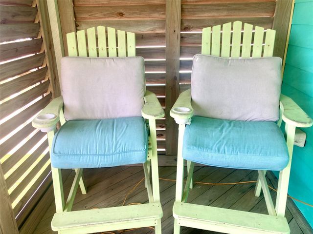 834 Eastview, Crystal Beach, TX 77650