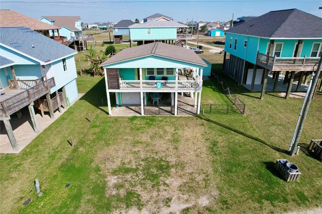 834 Eastview, Crystal Beach, TX 77650
