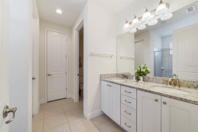 180 MINTON LOOP, Kissimmee, FL 34747