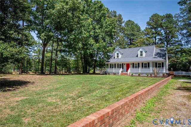 10110 Holly Rd, Hanover, VA 23116