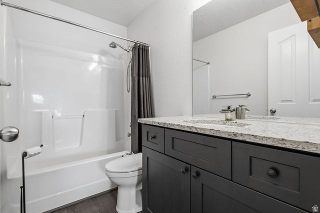 6992 W HUNTER VALLEY DR, West Valley City, UT 84128