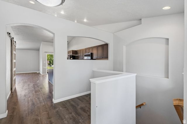 6992 W HUNTER VALLEY DR, West Valley City, UT 84128